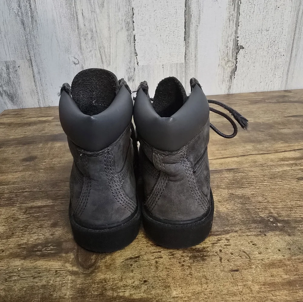 Timberland Toddlers Size 10 Gray Boots A6298